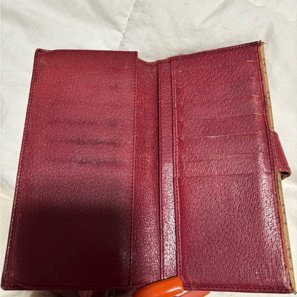 Gucci Wallet - Picture 4 of 7
